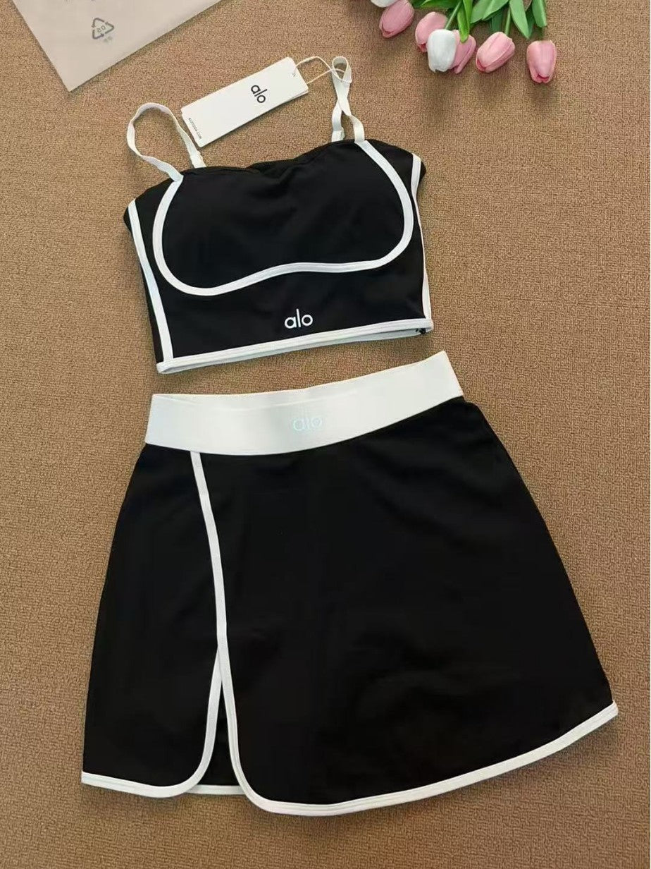ACTIVE ESSENTIALS SET