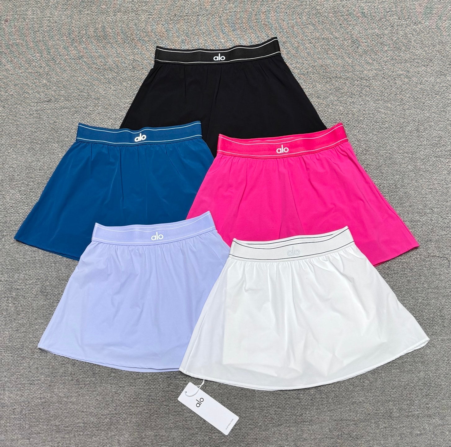 Move Skort